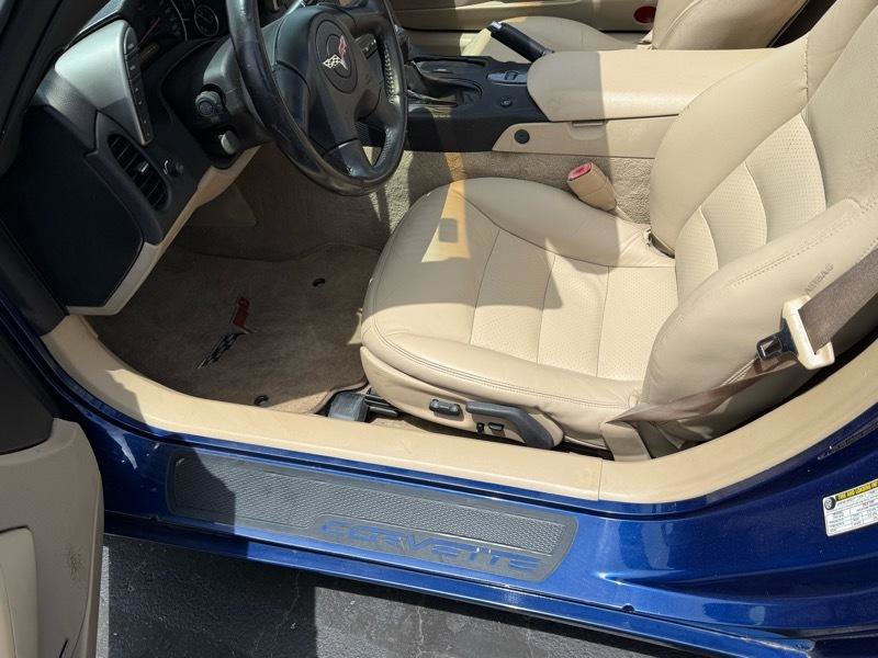 Used 2005 Chevrolet Corvette Coupe w/ Preferred Equipment Group image 15