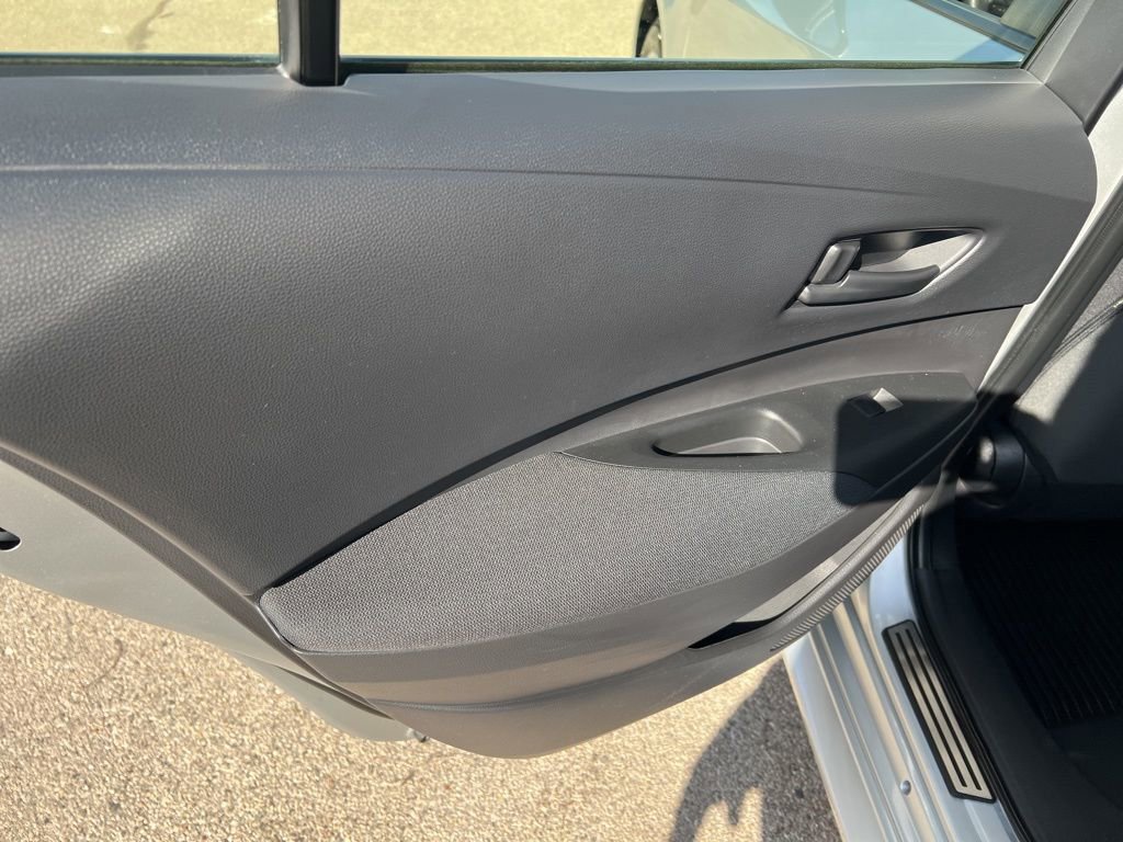 Used 2023 Toyota Corolla LE image 10