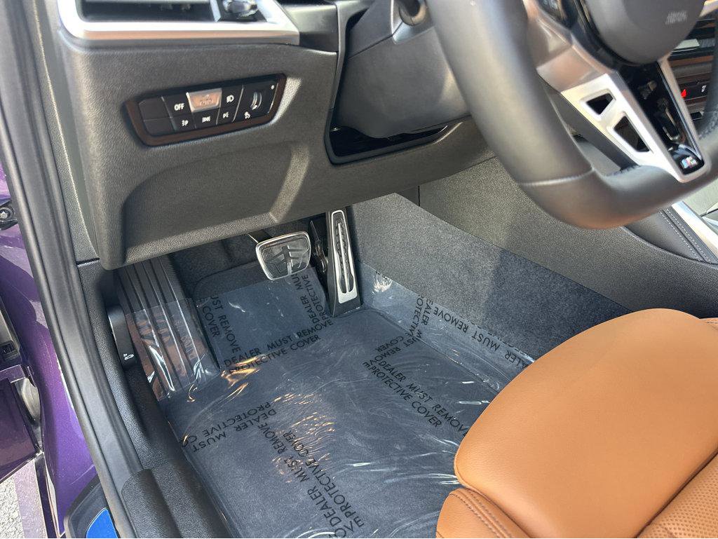 Used 2025 BMW 230i Coupe w/ M Sport Package image 32