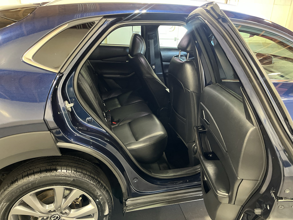 Used 2025 MAZDA CX-30 AWD 2.5 S w/ Preferred Package image 18