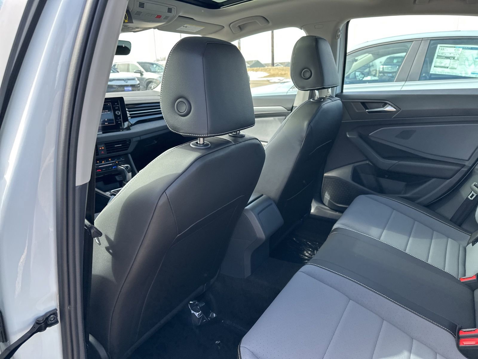 New 2026 Volkswagen Jetta SE image 17