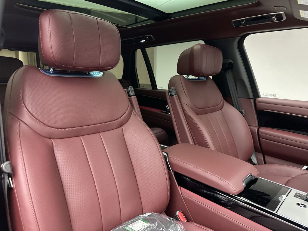 New 2026 Land Rover Range Rover Long Wheelbase Autobiography image 14