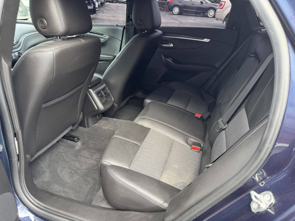 Used 2018 Chevrolet Impala LT image 5