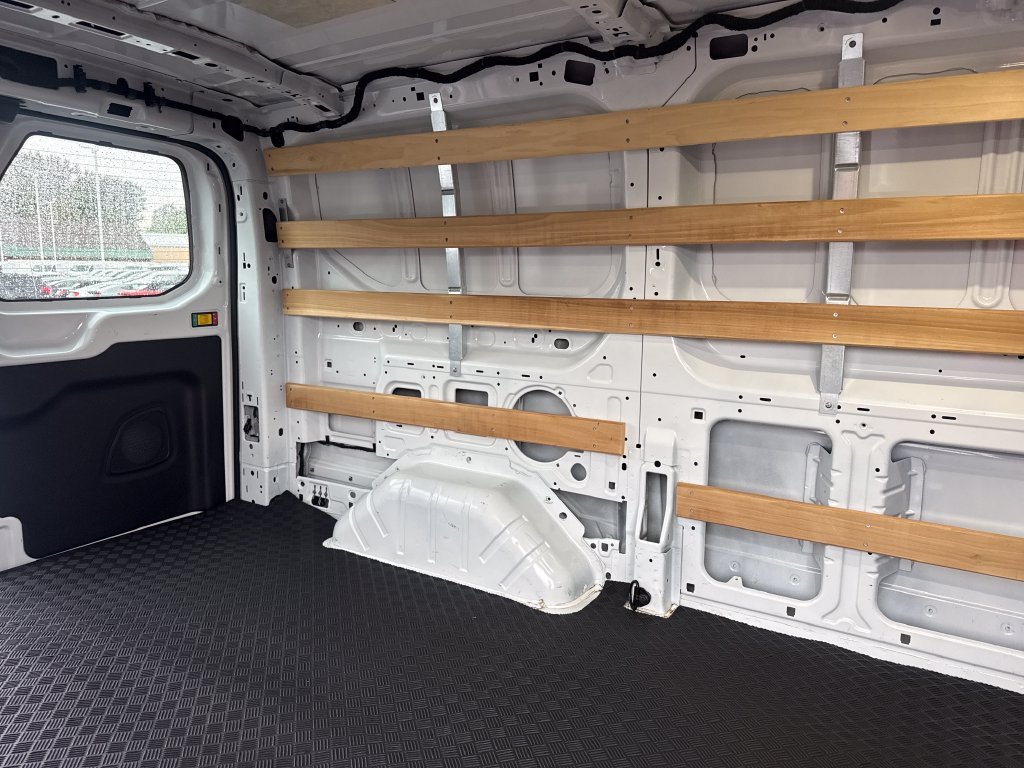 Used 2025 Ford Transit 250 Low Roof w/ Exterior Upgrade Package RWD image 21