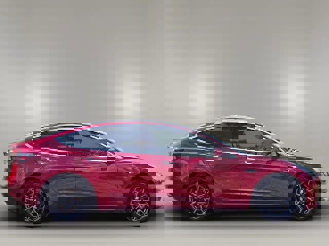 Used 2018 Tesla Model 3 image 4