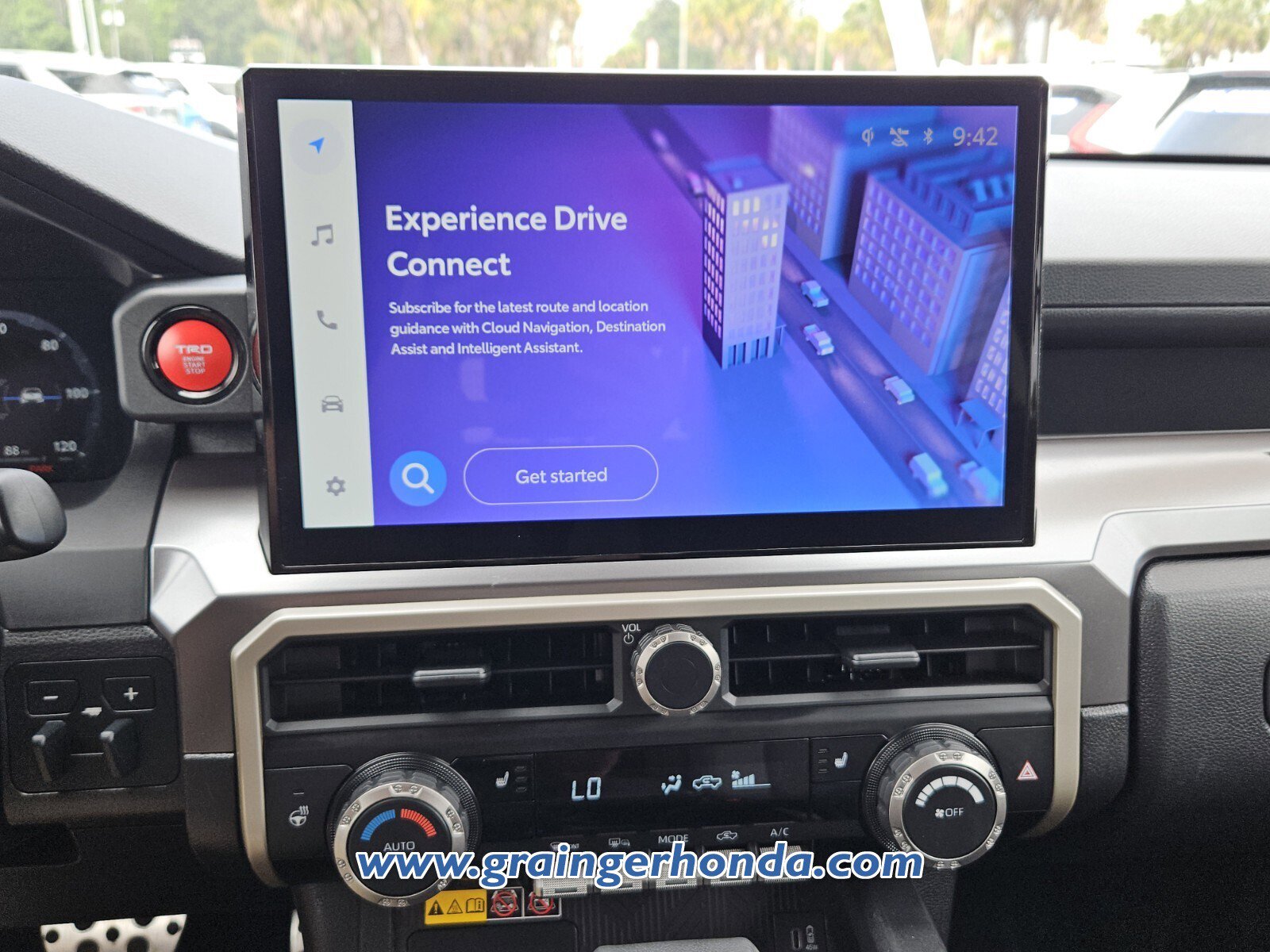 Used 2025 Toyota Tacoma TRD Sport w/ TRD Sport Upgrade Package AWD/4WD image 15