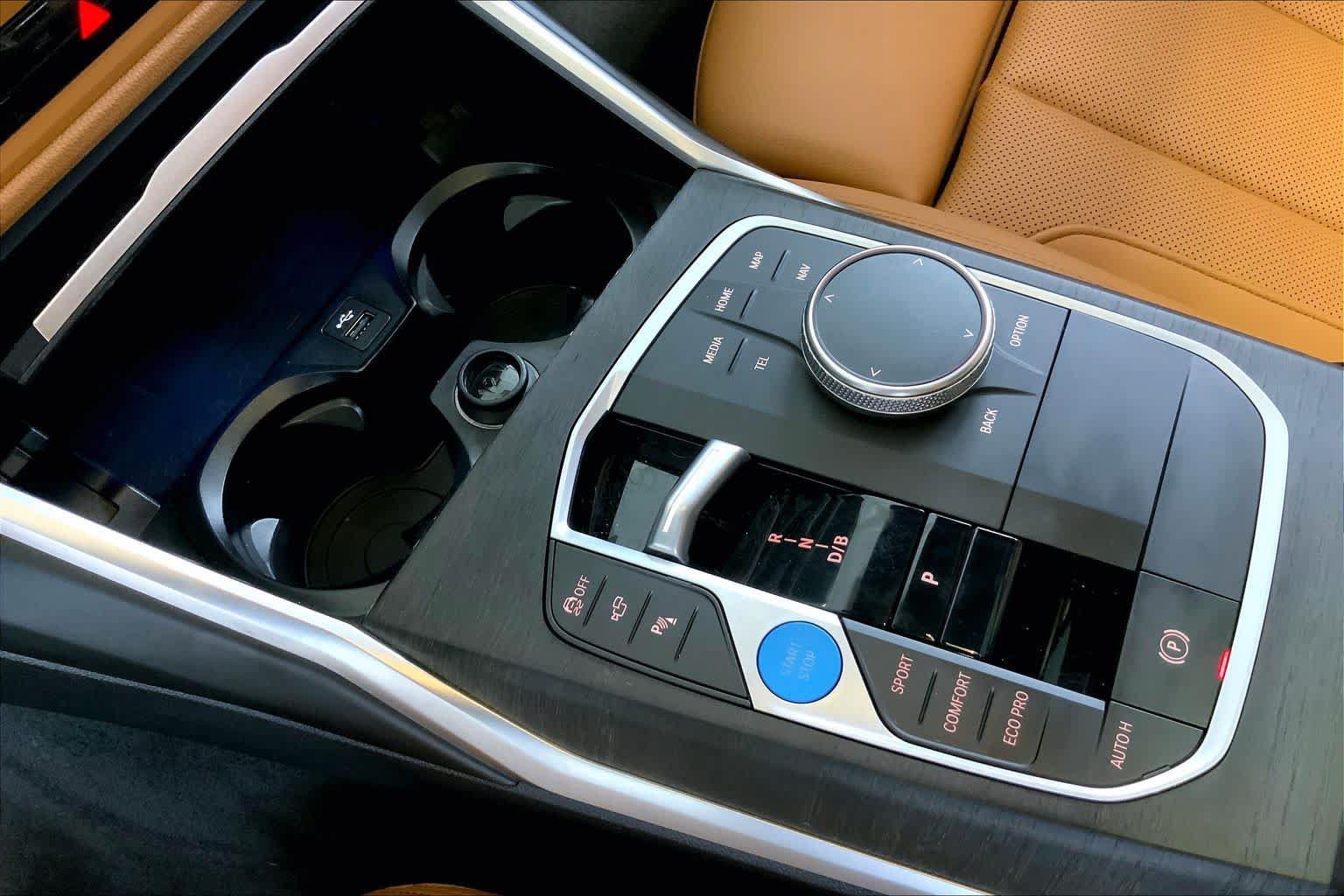 Used 2023 BMW i4 eDrive40 RWD image 16