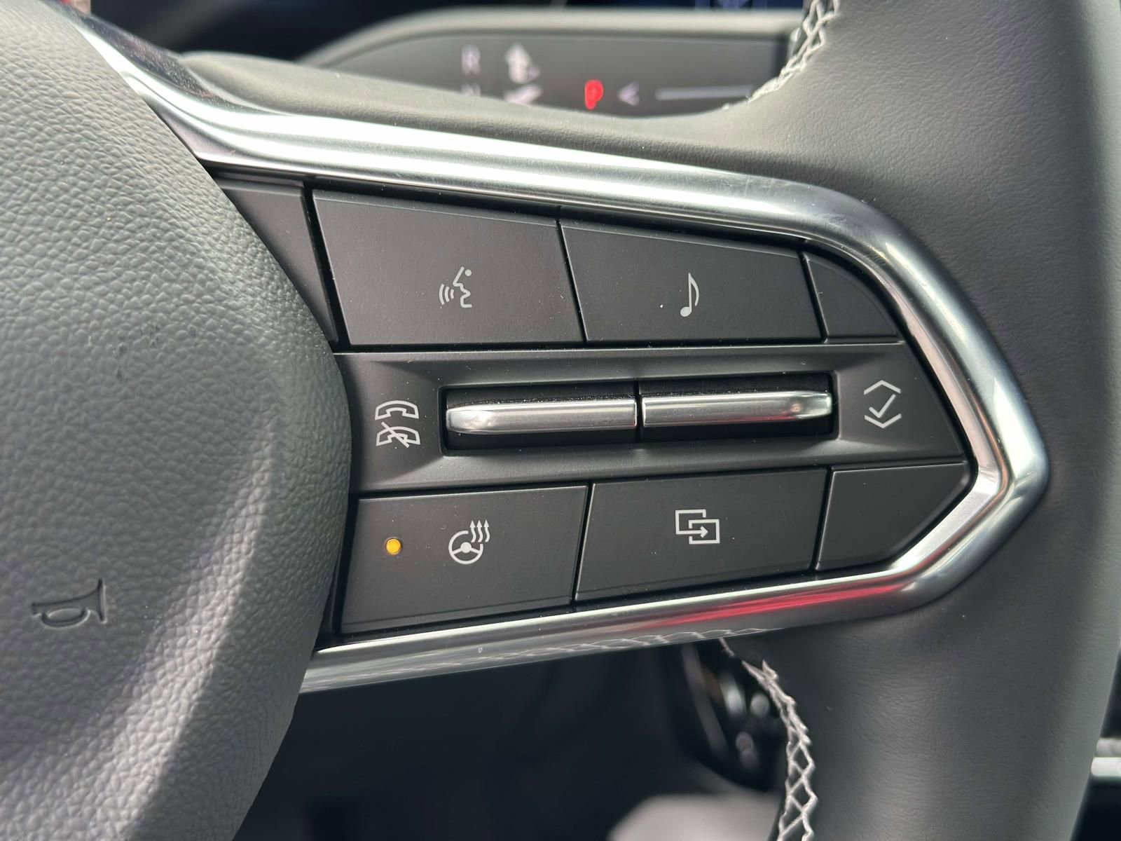 New 2026 Chevrolet Equinox EV LT w/ Convenience Package II image 15