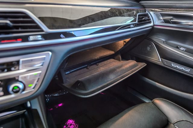 Used 2016 BMW 740i RWD image 34