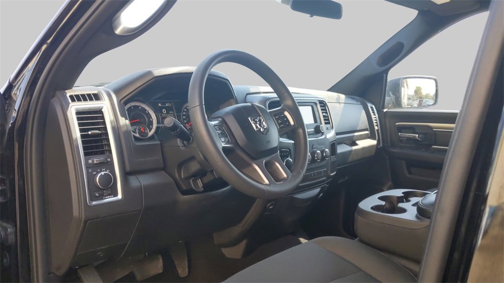 Used 2024 RAM 1500 Classic Warlock image 19