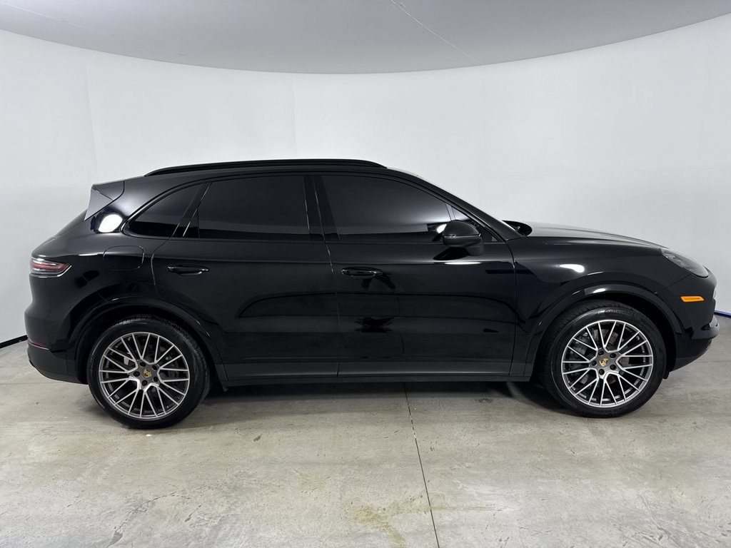 Certified 2023 Porsche Cayenne S Platinum w/ Premium Package Plus AWD/4WD image 8