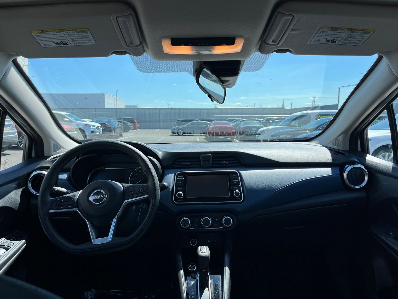 Used 2025 Nissan Versa SV FWD image 32