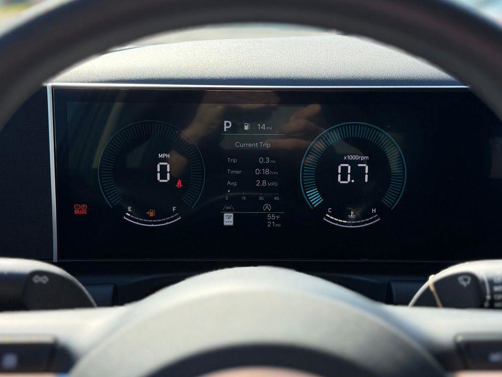 New 2026 Hyundai Tucson SE image 13