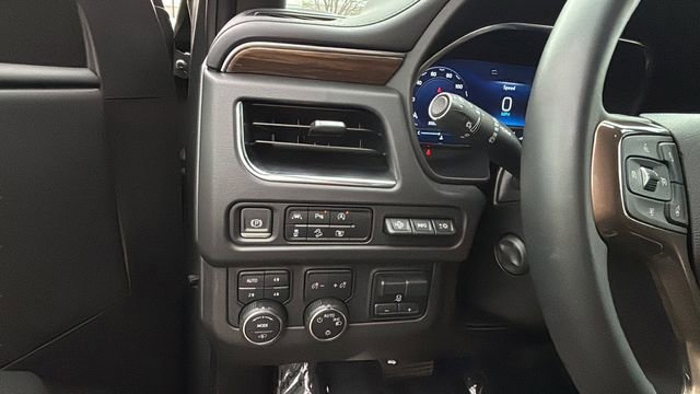 Used 2024 Chevrolet Tahoe High Country image 22