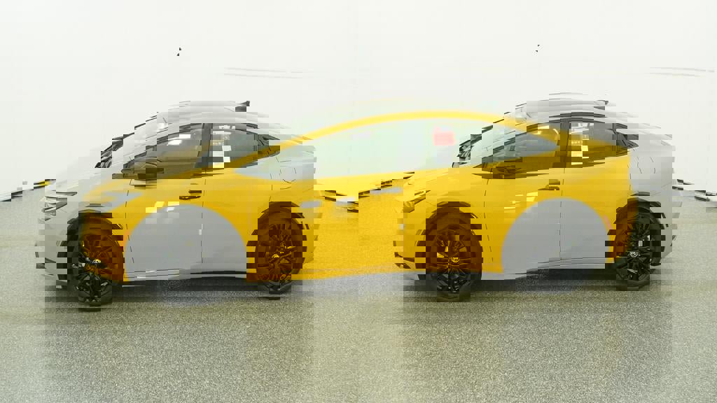 New 2026 Toyota Prius Plug-In Hybrid image 38