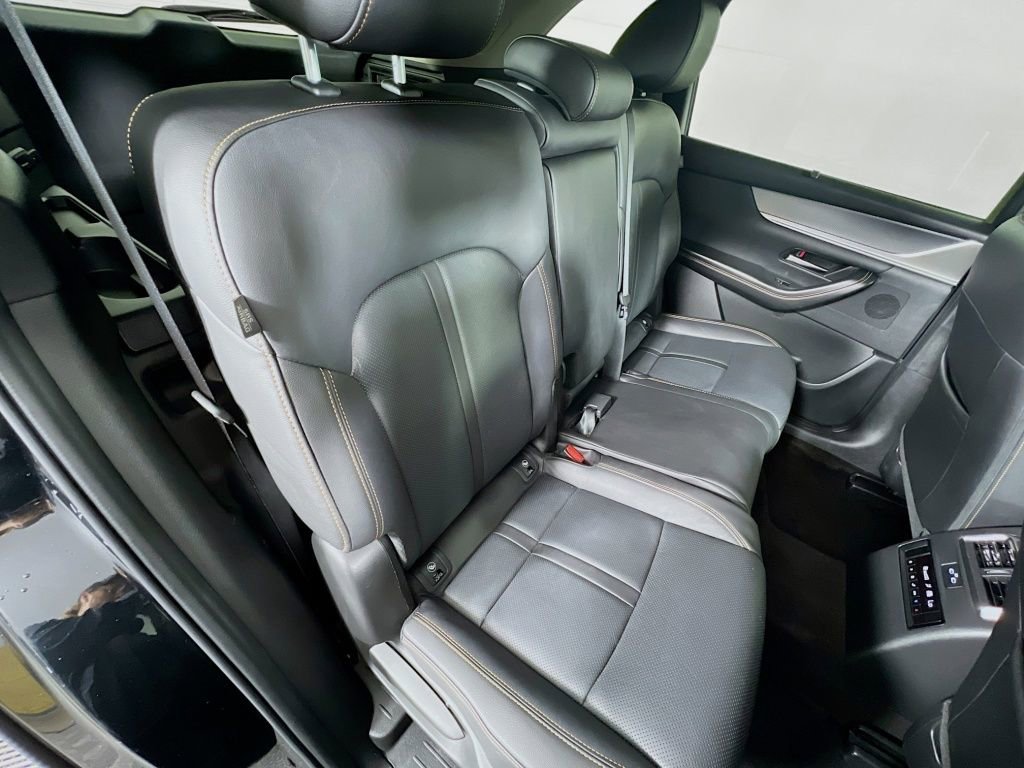 Used 2025 MAZDA CX-70 3.3 Turbo w/ Preferred Package image 28