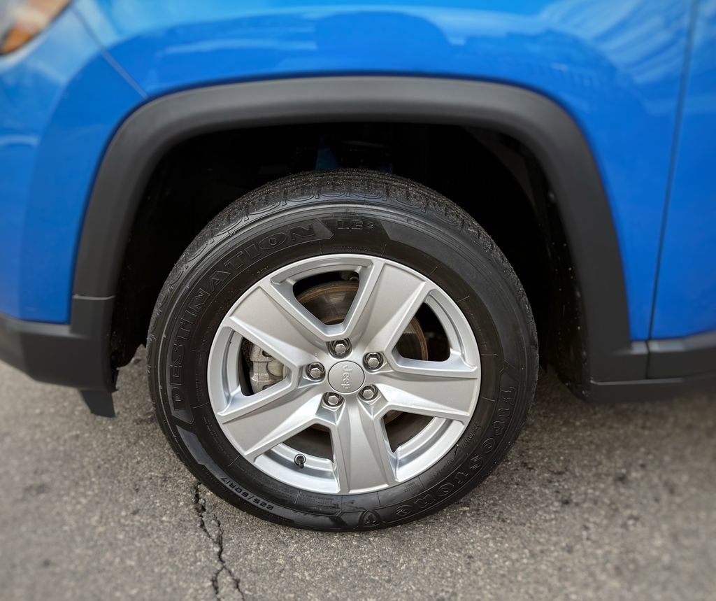 Used 2022 Jeep Compass Latitude w/ Convenience Group image 18