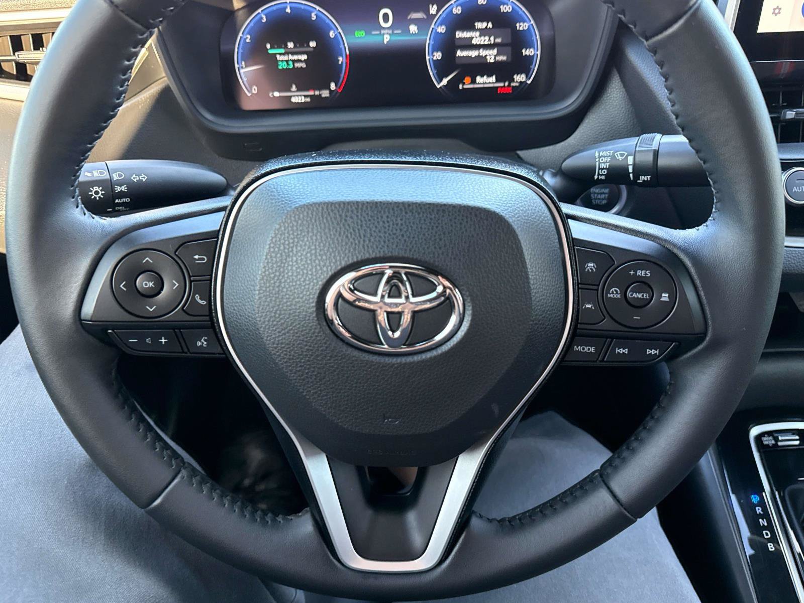Used 2026 Toyota Corolla SE w/ SE Package FWD image 27