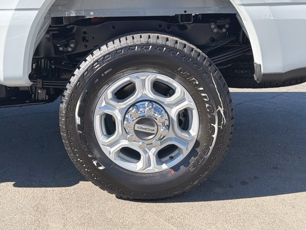 New 2026 Ford F250 XLT AWD/4WD image 18