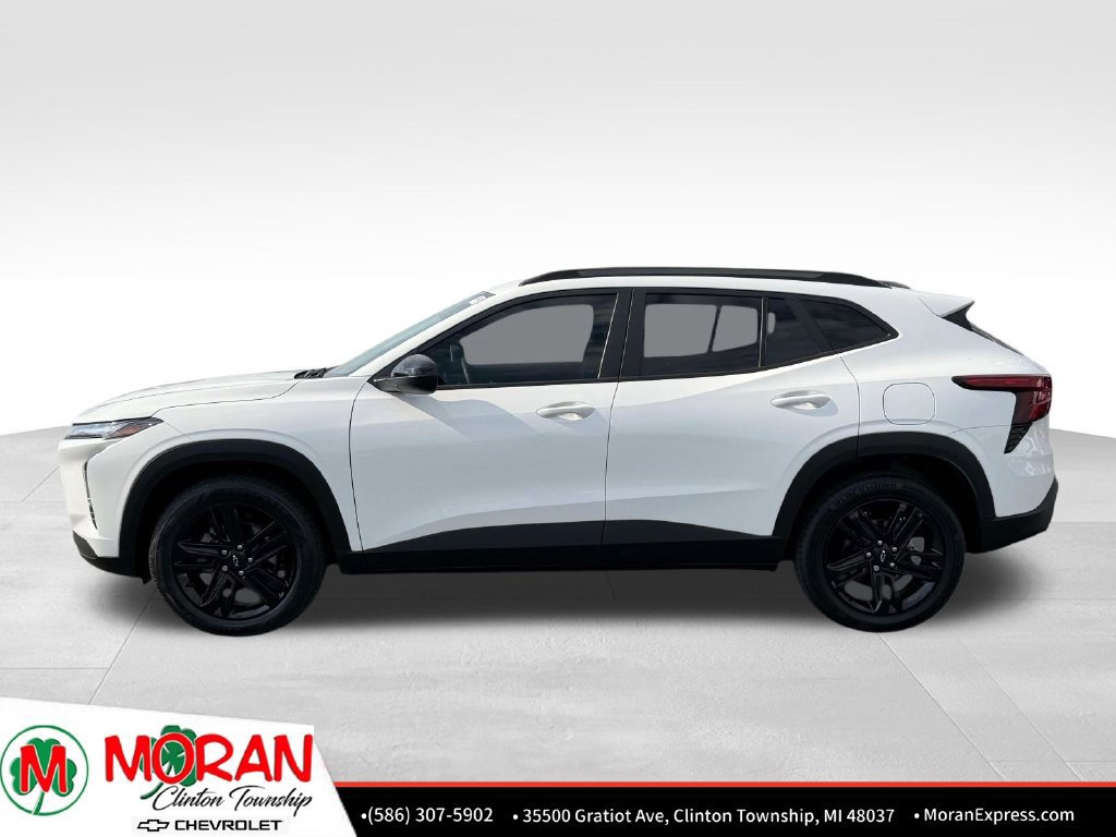 Certified 2026 Chevrolet Trax ACTIV w/ Sunroof Package FWD image 3