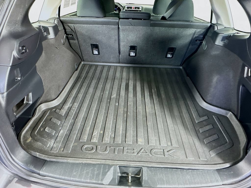 Used 2019 Subaru Outback 2.5i AWD/4WD image 30