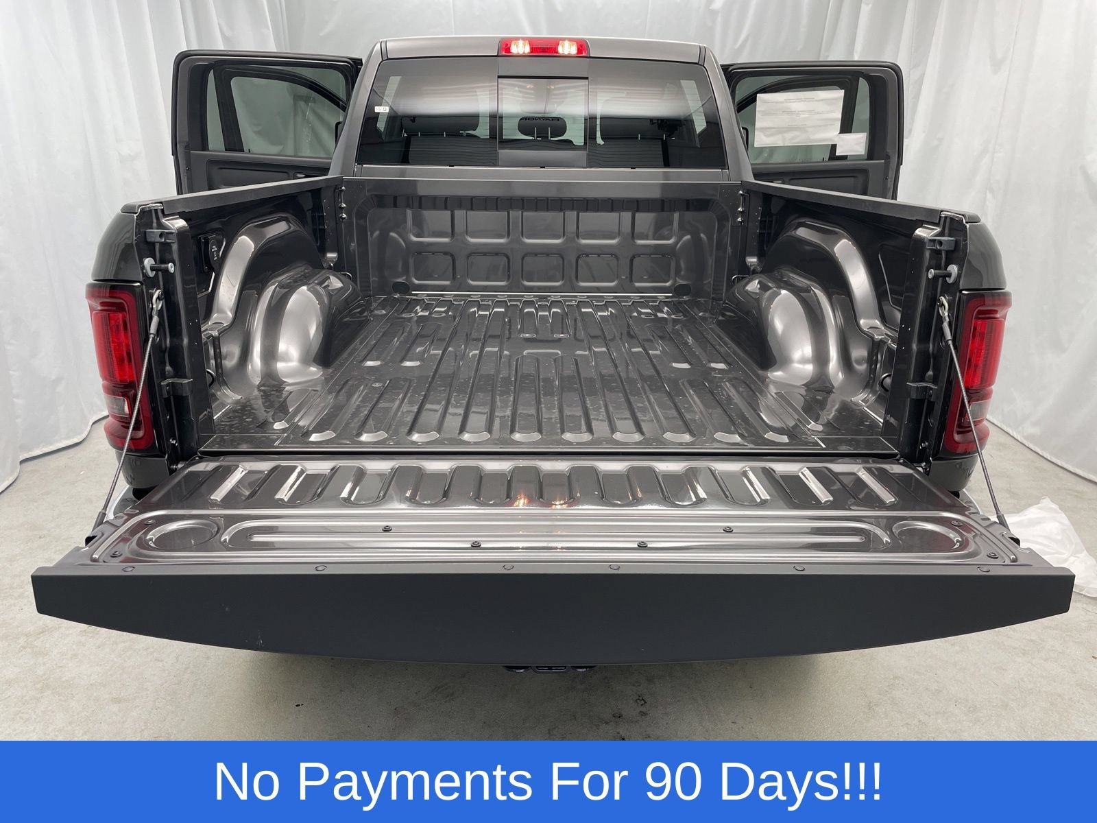 New 2025 RAM 2500 Tradesman AWD/4WD image 37