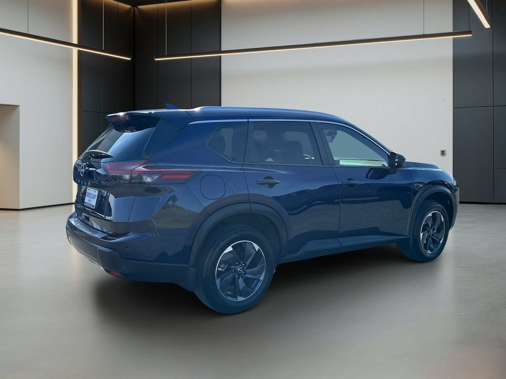 Used 2025 Nissan Rogue SV w/ SV Premium Package FWD image 6