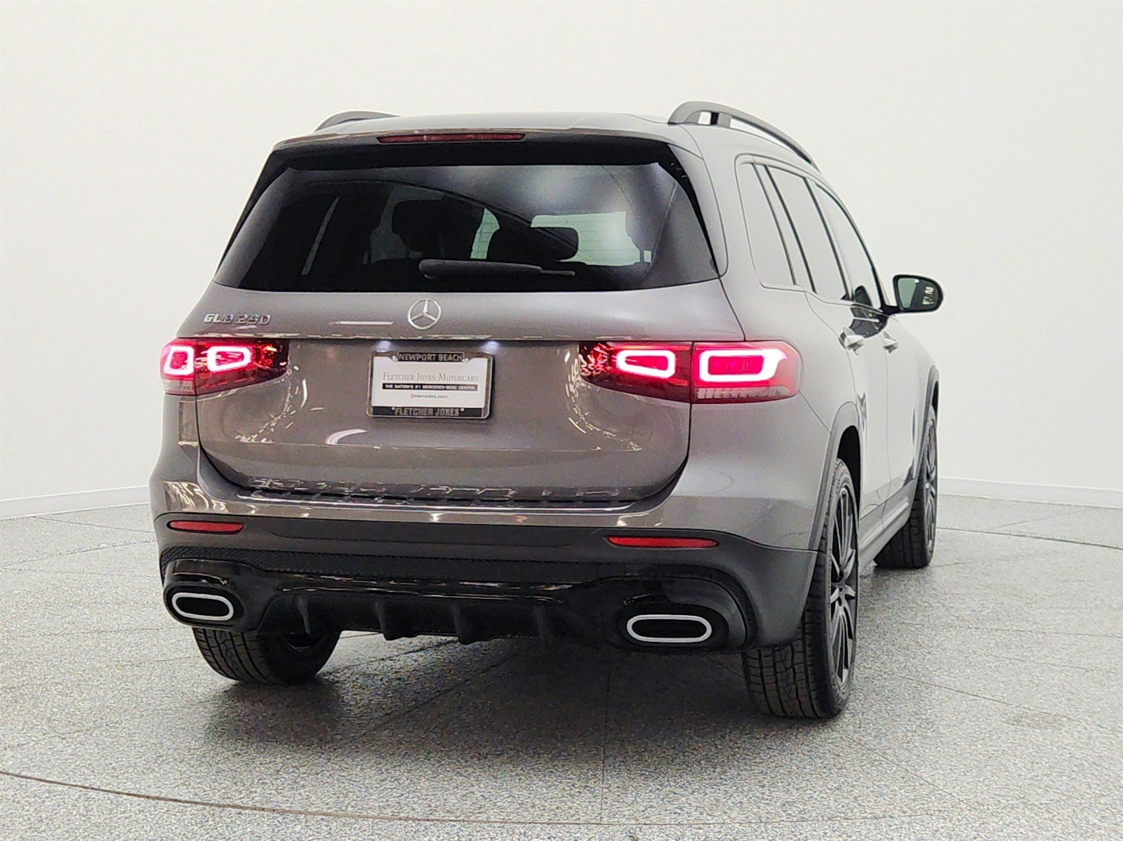 Used 2022 Mercedes-Benz GLB 250 image 6