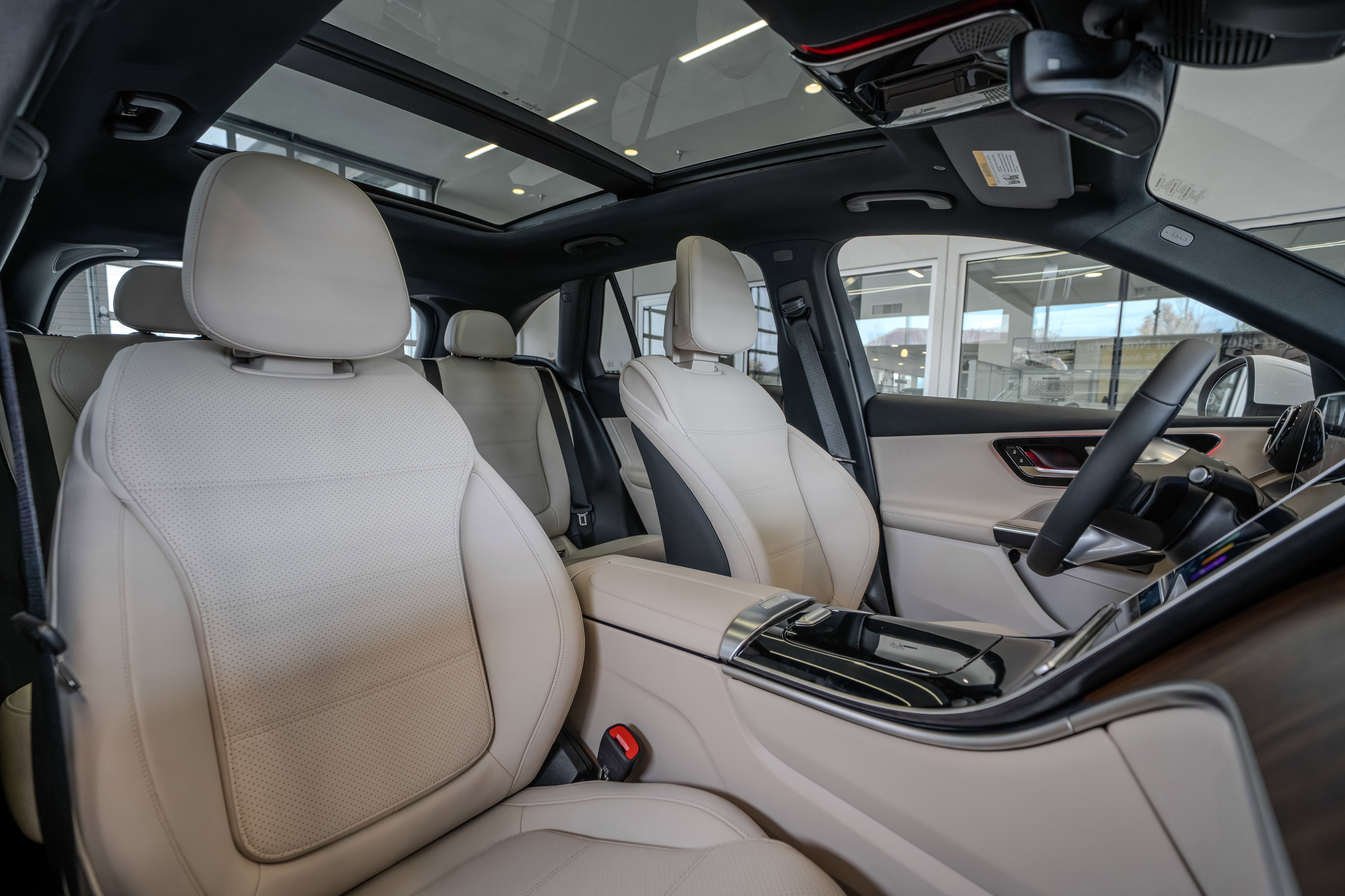 New 2026 Mercedes-Benz GLC 300 4MATIC image 29