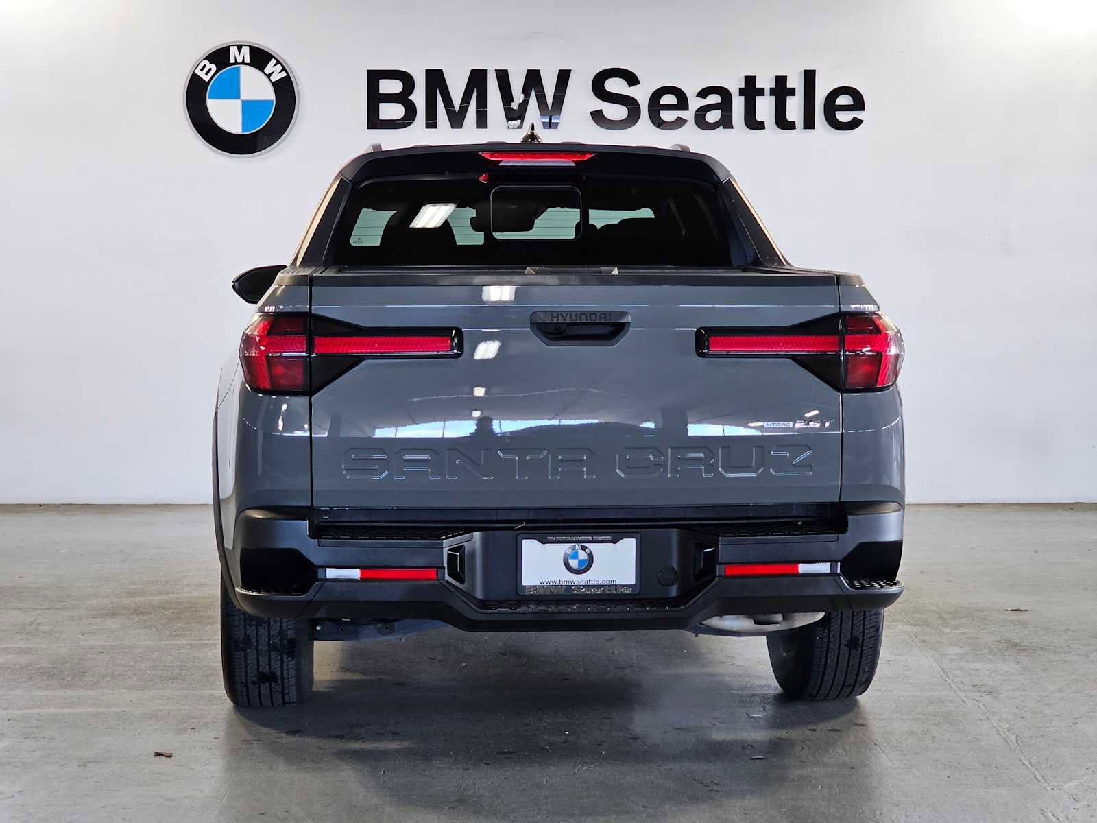 Used 2022 Hyundai Santa Cruz SEL Premium image 5