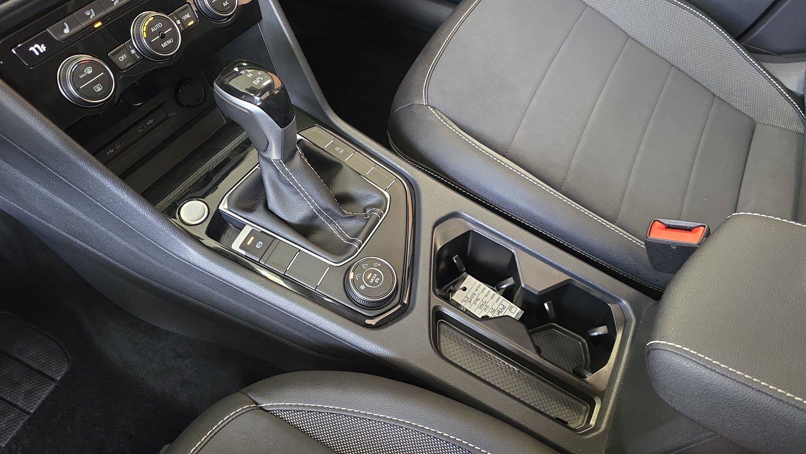 Used 2024 Volkswagen Taos SE AWD/4WD image 24