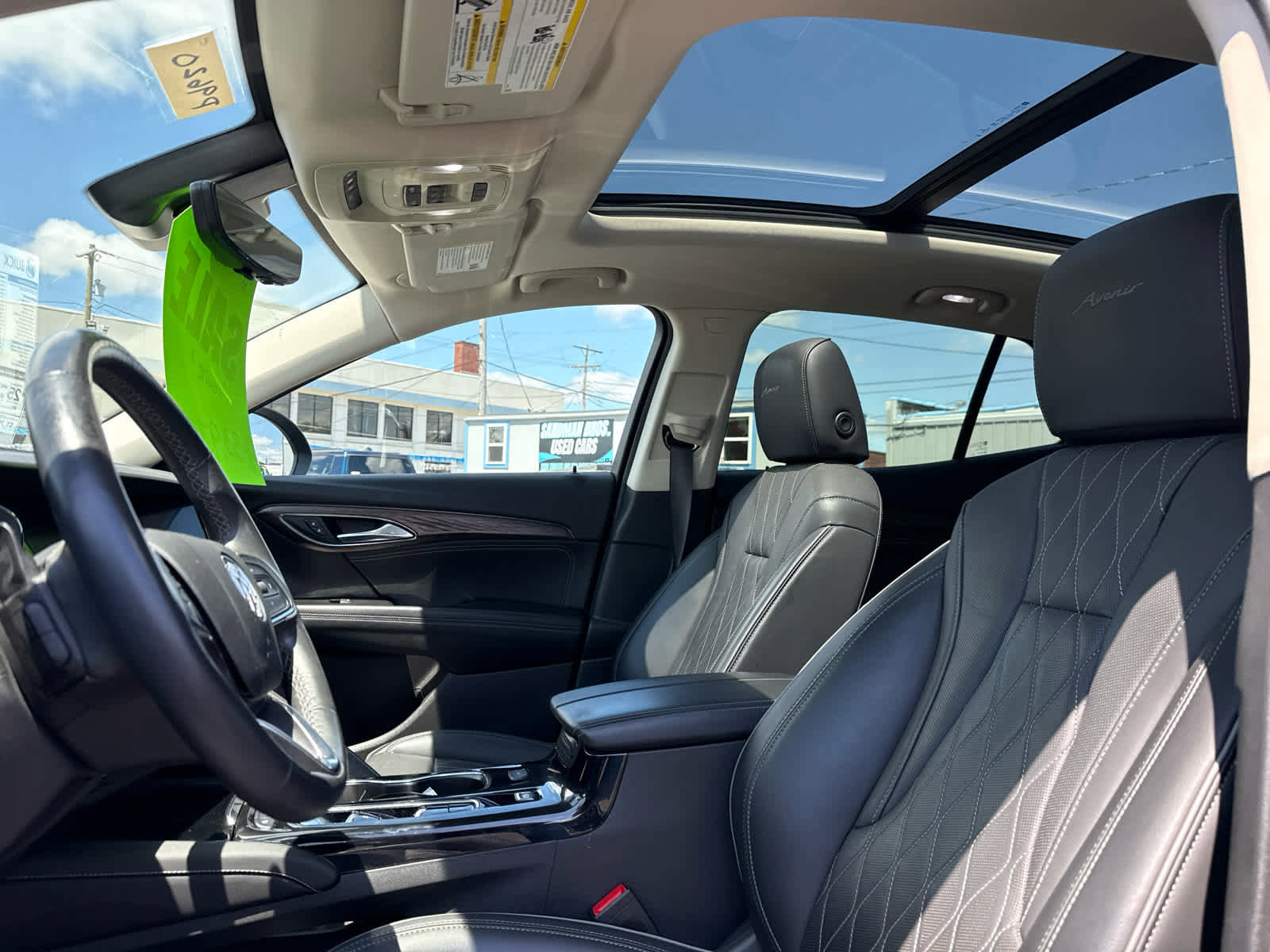 Used 2023 Buick Envision Avenir AWD/4WD image 13