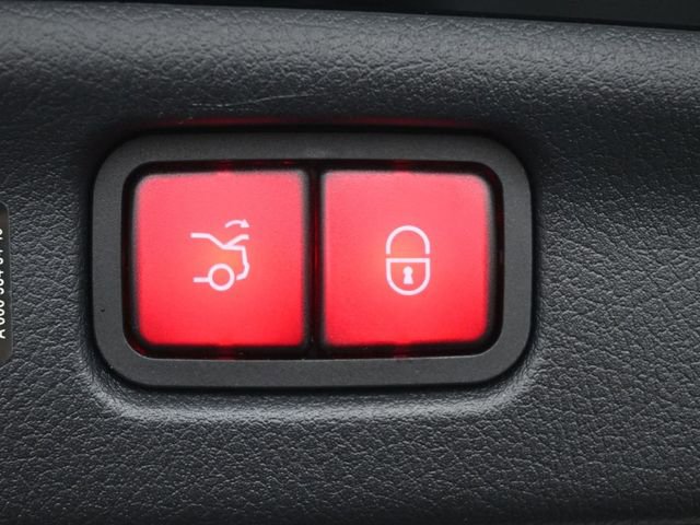 Certified 2024 Mercedes-Benz C 300 Sedan image 16