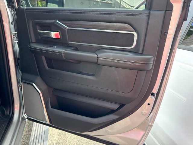 New 2026 RAM 2500 Laramie w/ Night Edition AWD/4WD image 23