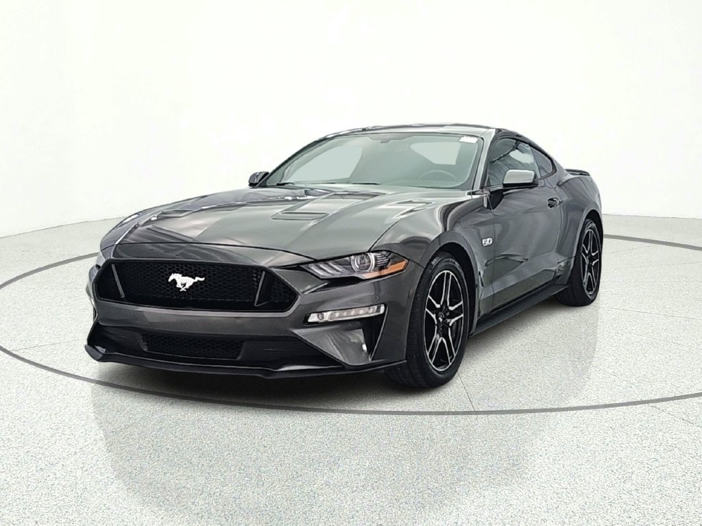 Used 2019 Ford Mustang GT RWD image 2