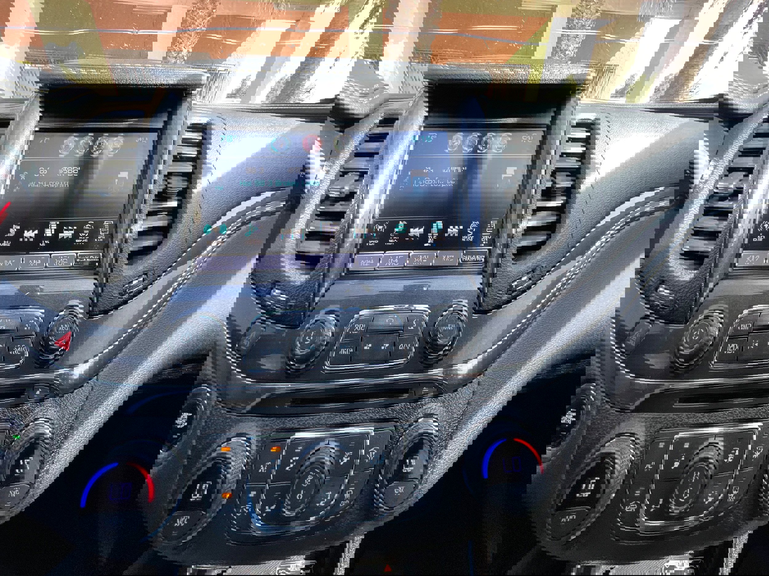 Used 2018 Chevrolet Impala Premier image 18