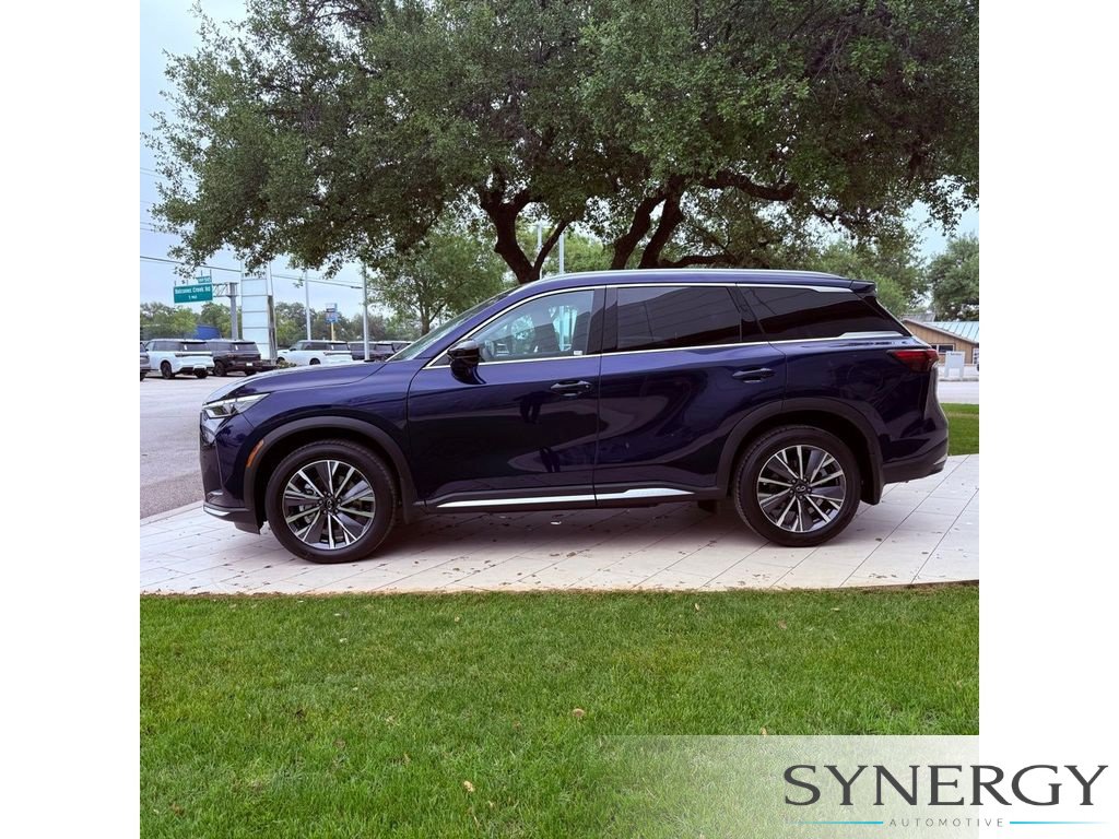 Certified 2026 INFINITI QX60 Luxe w/ Cargo Package FWD image 35