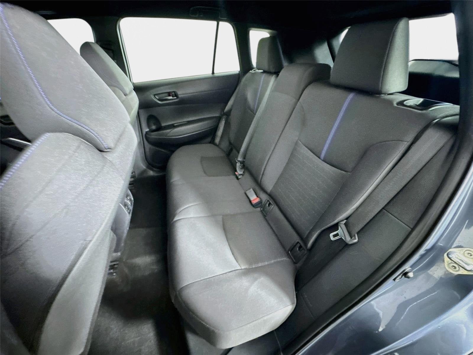 Used 2024 Toyota Corolla Cross AWD Hybrid image 21