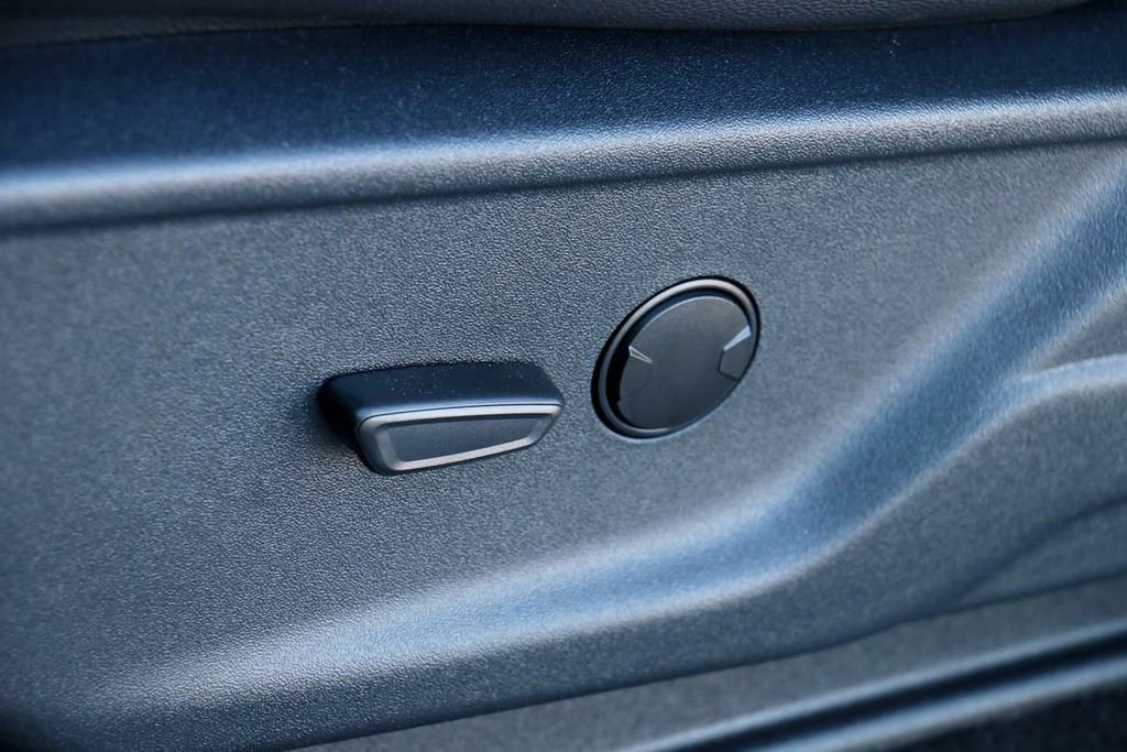 New 2026 Ford F250 XLT w/ XLT Premium Package image 22