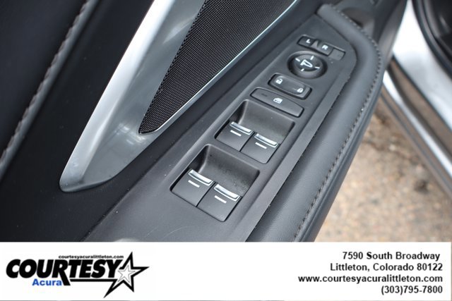 Used 2024 Acura RDX SH-AWD image 25