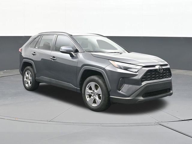 Used 2022 Toyota RAV4 XLE AWD/4WD image 21