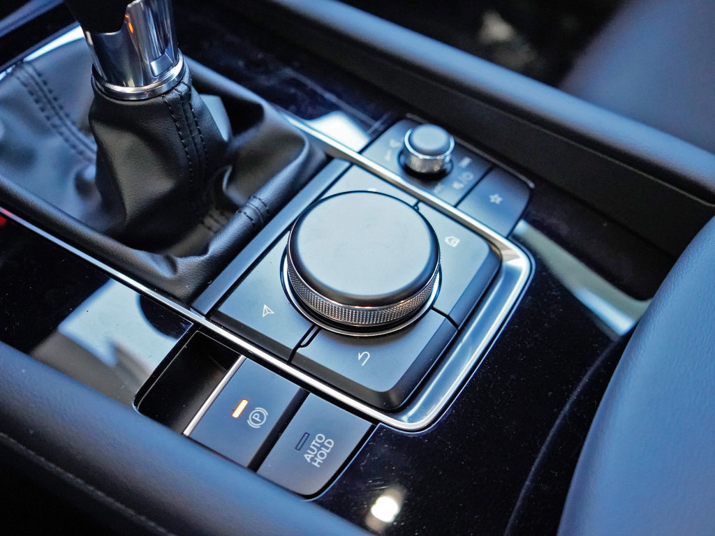 New 2026 MAZDA MAZDA3 2.5 S Hatchback w/ Premium Pkg image 24