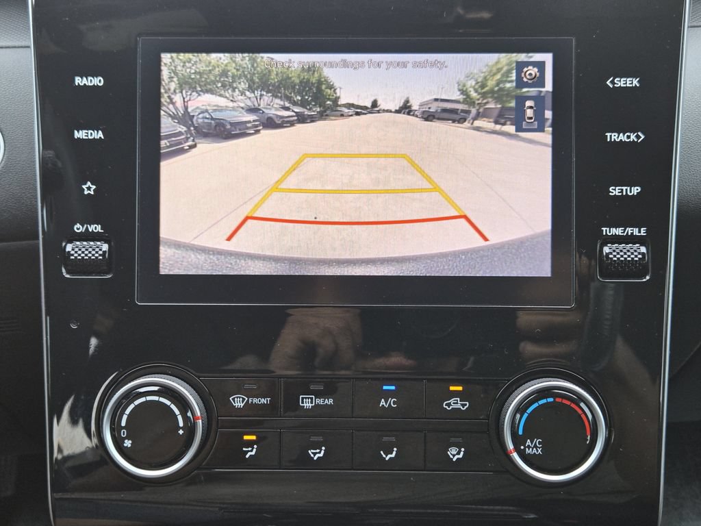 Used 2023 Hyundai Santa Cruz SEL w/ Activity Package FWD image 7