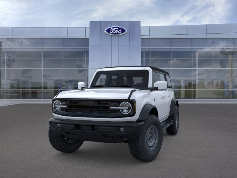 New 2025 Ford Bronco Outer Banks w/ Sasquatch Package AWD/4WD image 2