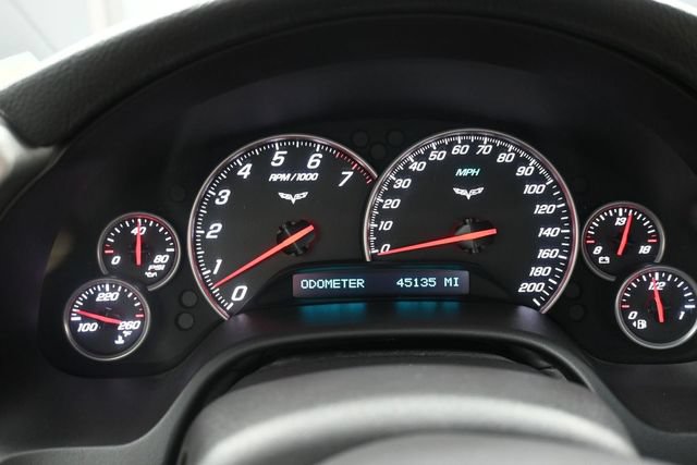 Used 2005 Chevrolet Corvette Coupe w/ Preferred Equipment Group RWD image 9