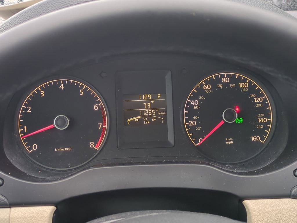 Used 2011 Volkswagen Jetta SE image 29