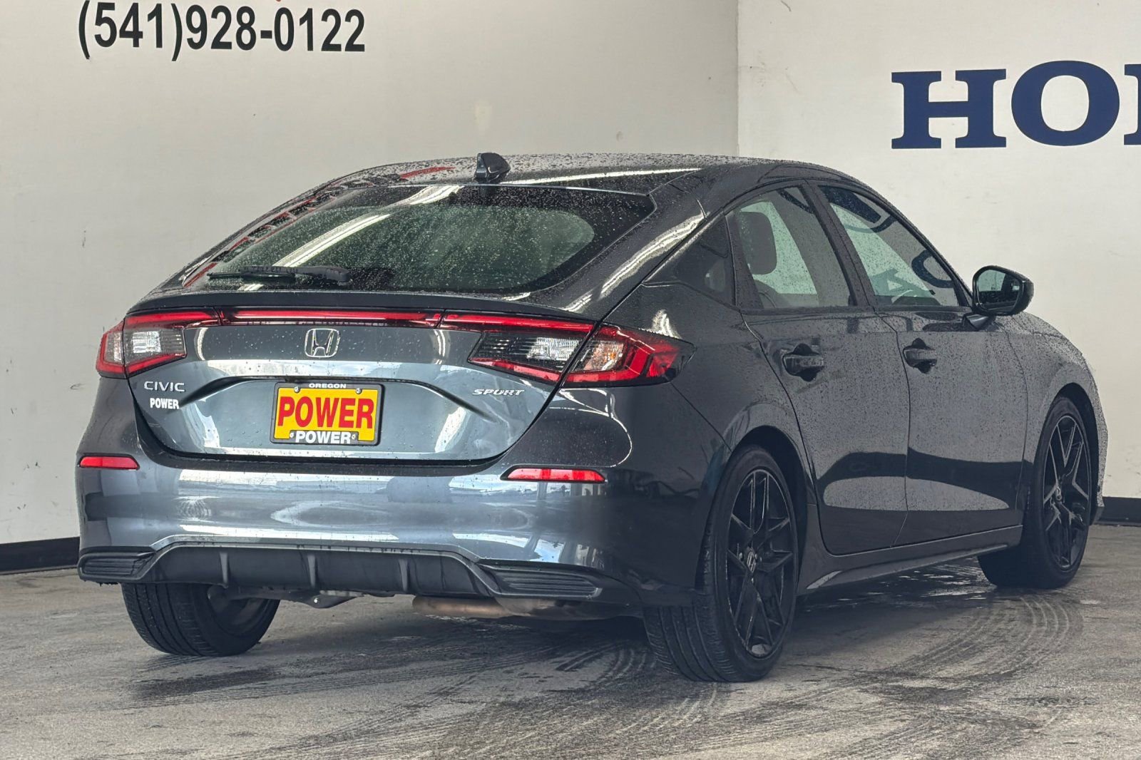 Used 2025 Honda Civic Sport image 3