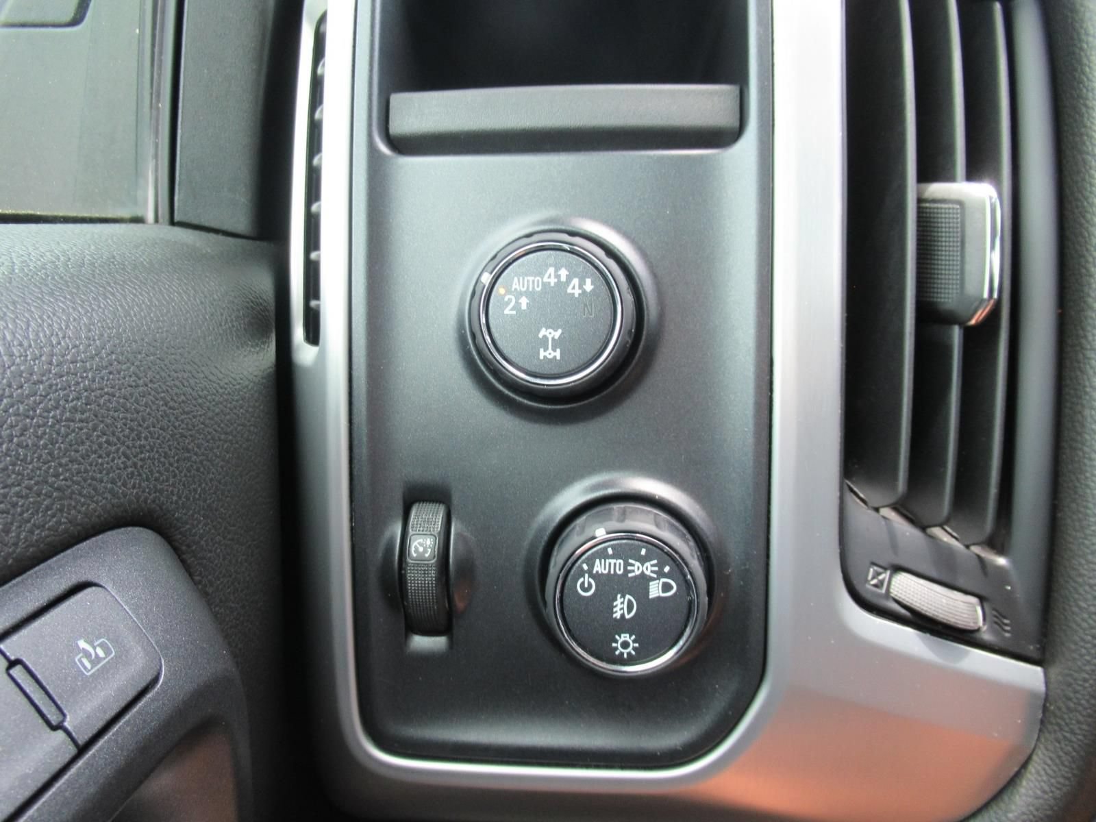 Used 2018 GMC Sierra 1500 SLT w/ SLT Premium Package AWD/4WD image 22