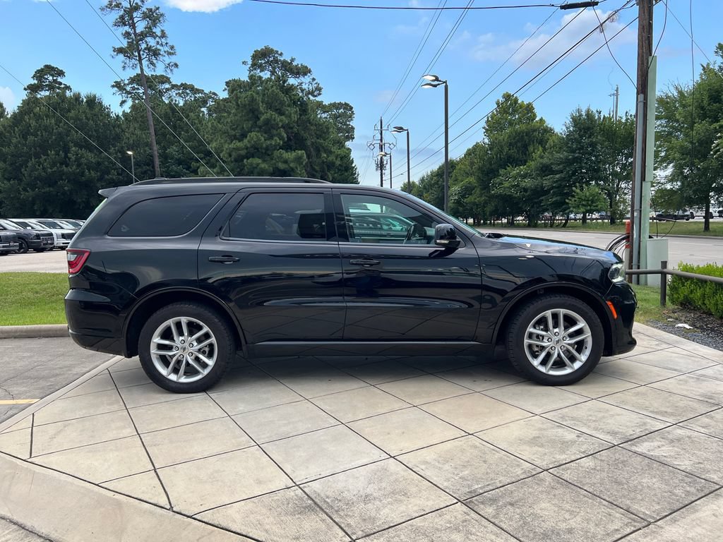 Used 2024 Dodge Durango GT RWD image 4