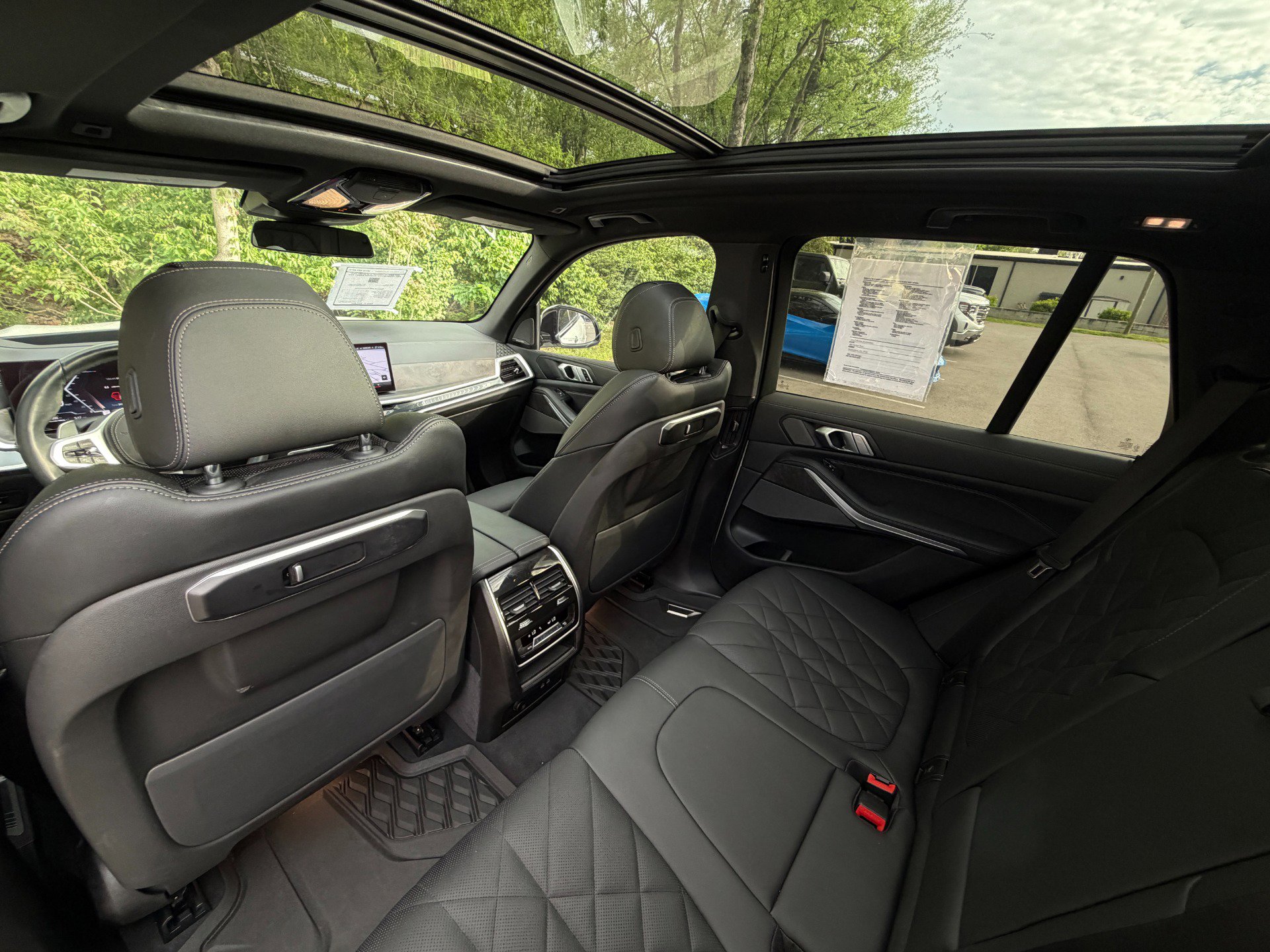 Used 2024 BMW X5 xDrive40i w/ M Sport Package image 20